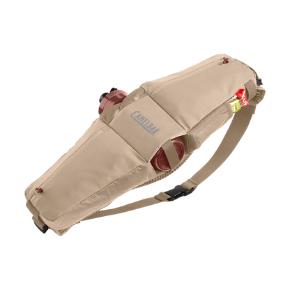 CamelBak Podium® Flow™ 4 Trinkgürtel mit 21oz Podium Dirt Series Flasche
