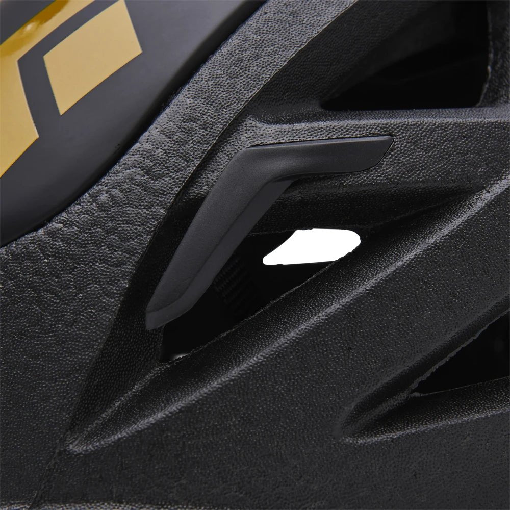 Black Diamond Vapor Helmet - dabai.lv