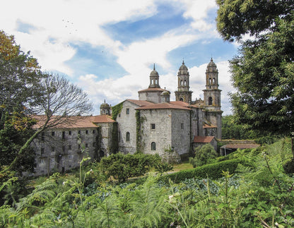 The Camino del Norte and Camino Primitivo To Santiago de Compostela and Finisterre from Irun or Oviedo (ENG) - dabai.lv